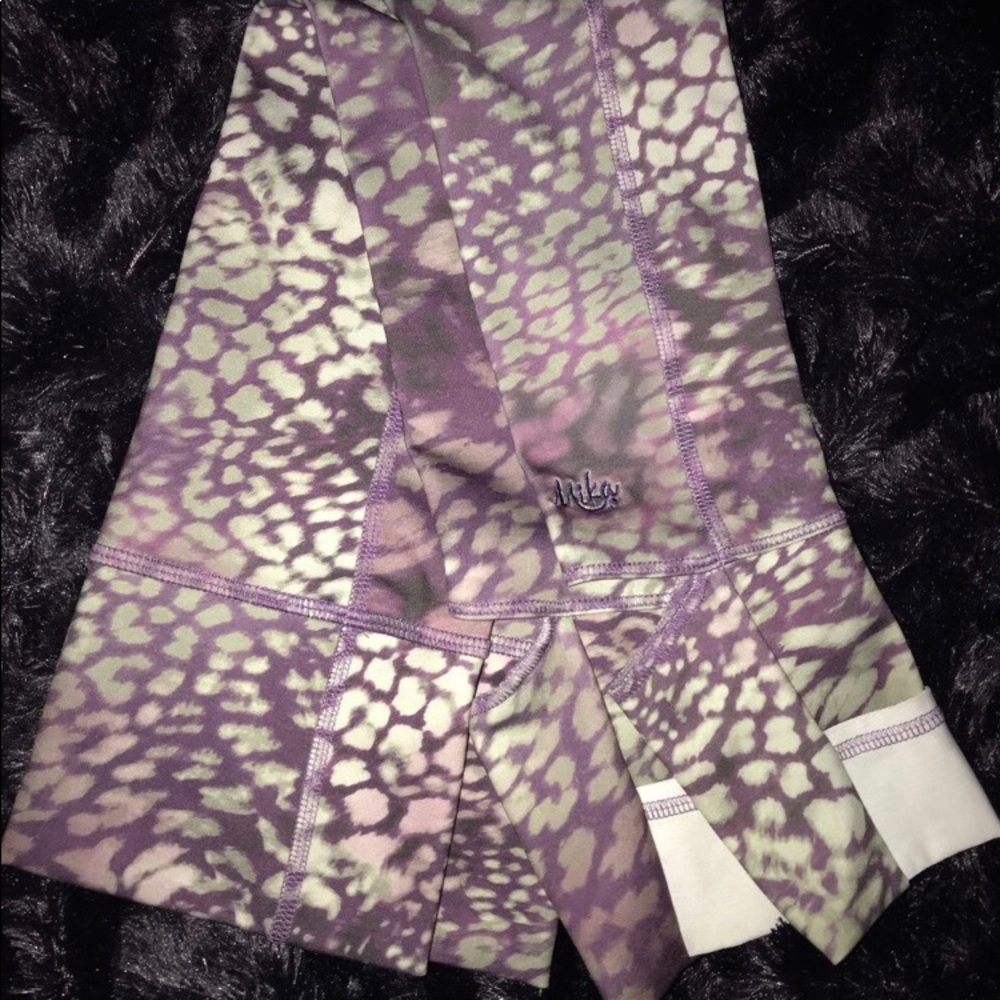 Mika yoga leg warmers